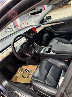 تسلا موديل 3